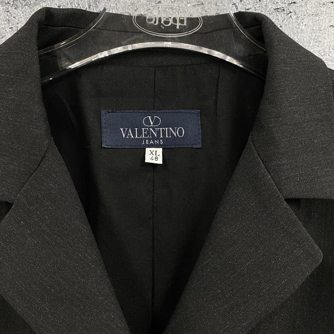 VALENTINO 상품이미지2