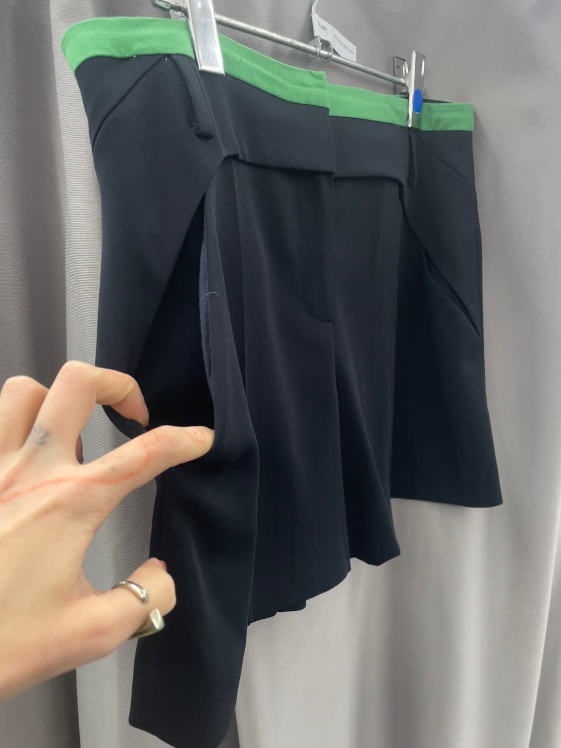 그린 라인 쇼츠  상품이미지2