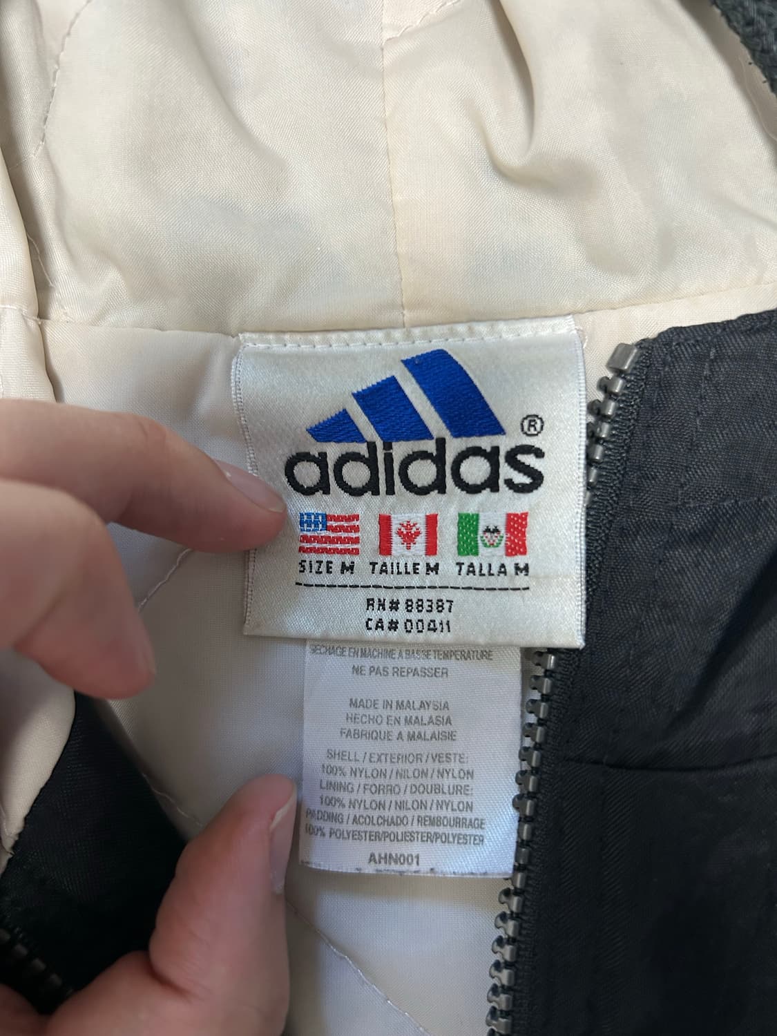 아디다스 올드스쿨 빅로고 점퍼 상품이미지3