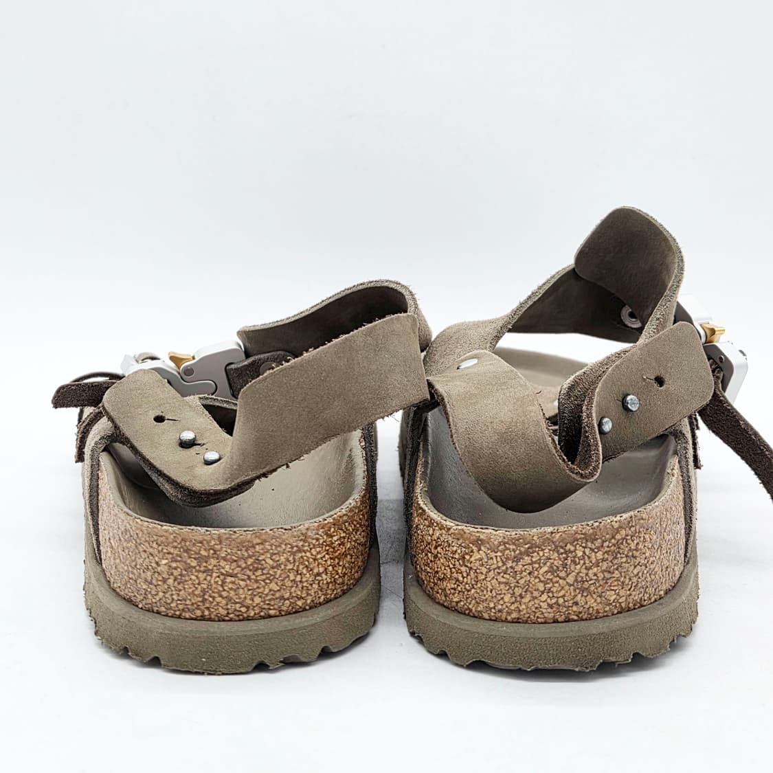  디올 x 버켄스탁 밀라노 샌들 카키 누벅 카프스킨 (43)  상품이미지2