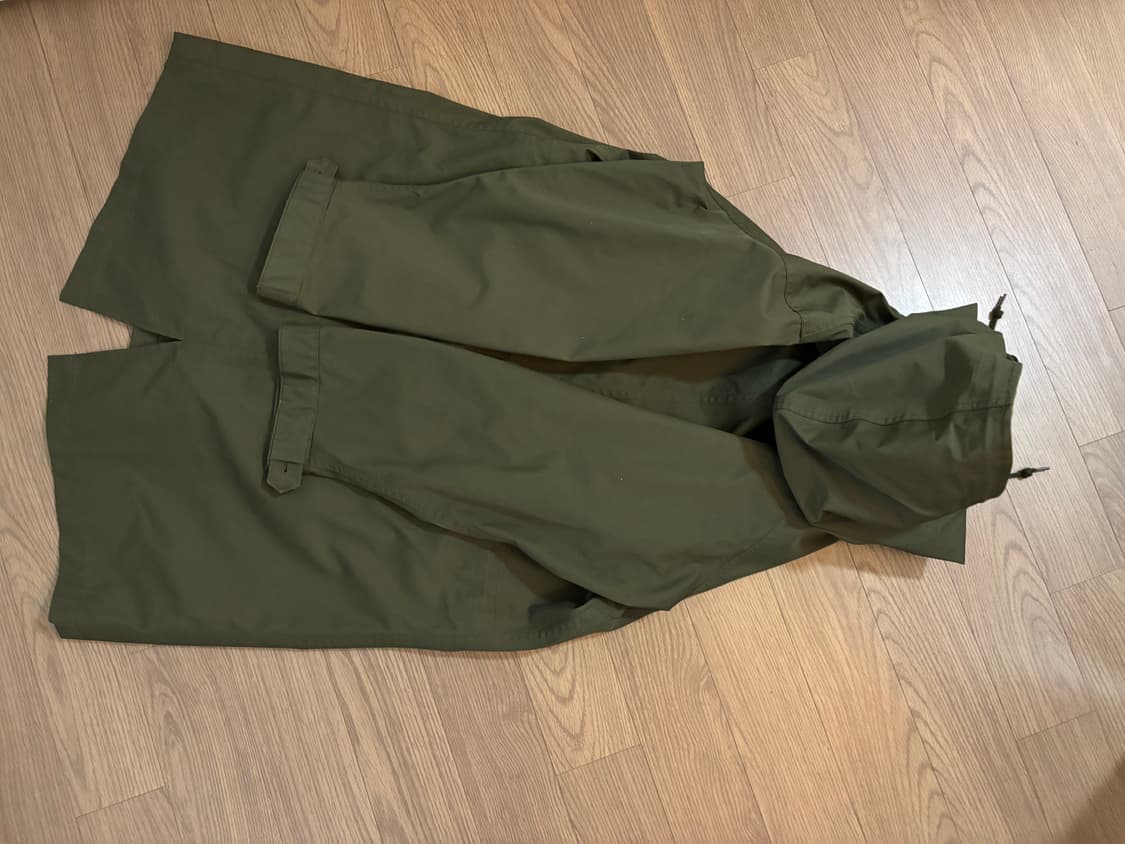 상태최상 유니클로 오버핏 블럭테크 피쉬테일 야상 웨더코트 여L 남m 상품이미지1