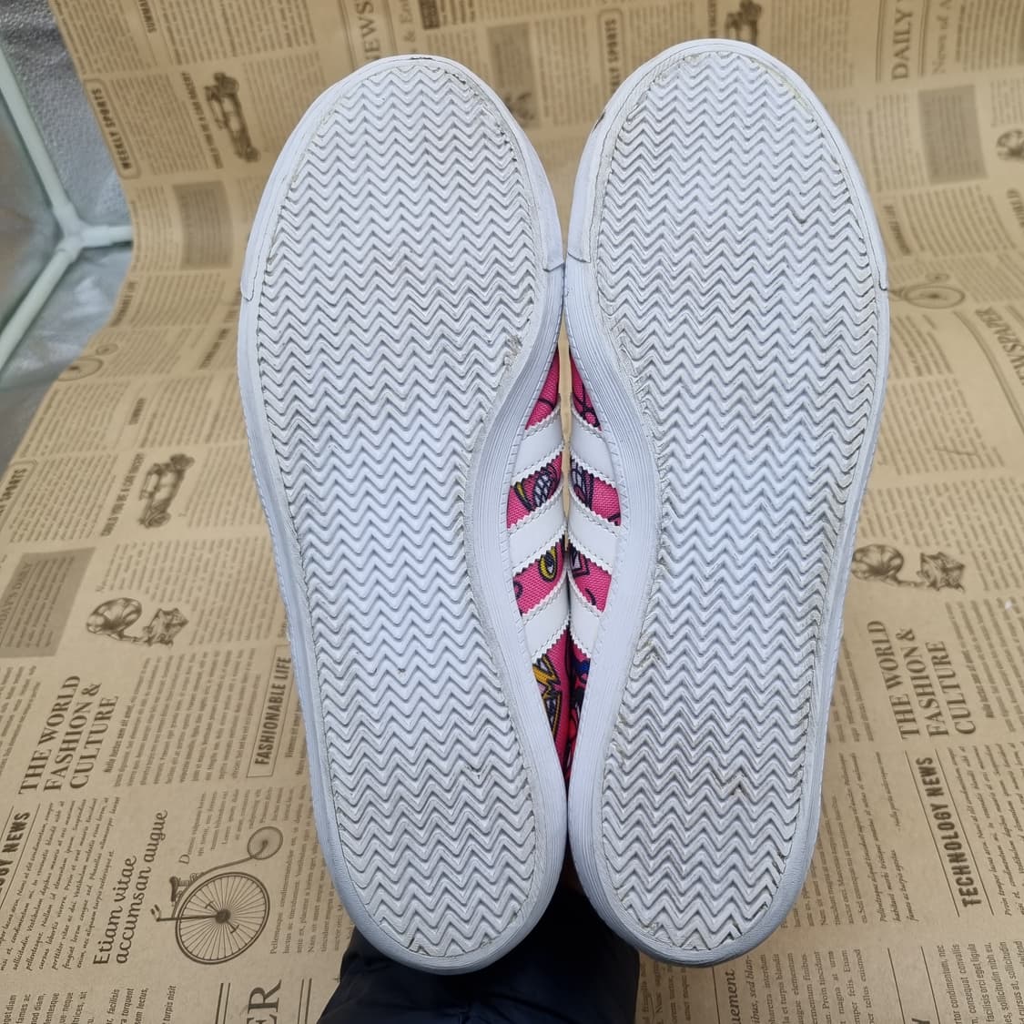 아디다스 콜라보 남성스니커즈 265 상품이미지3