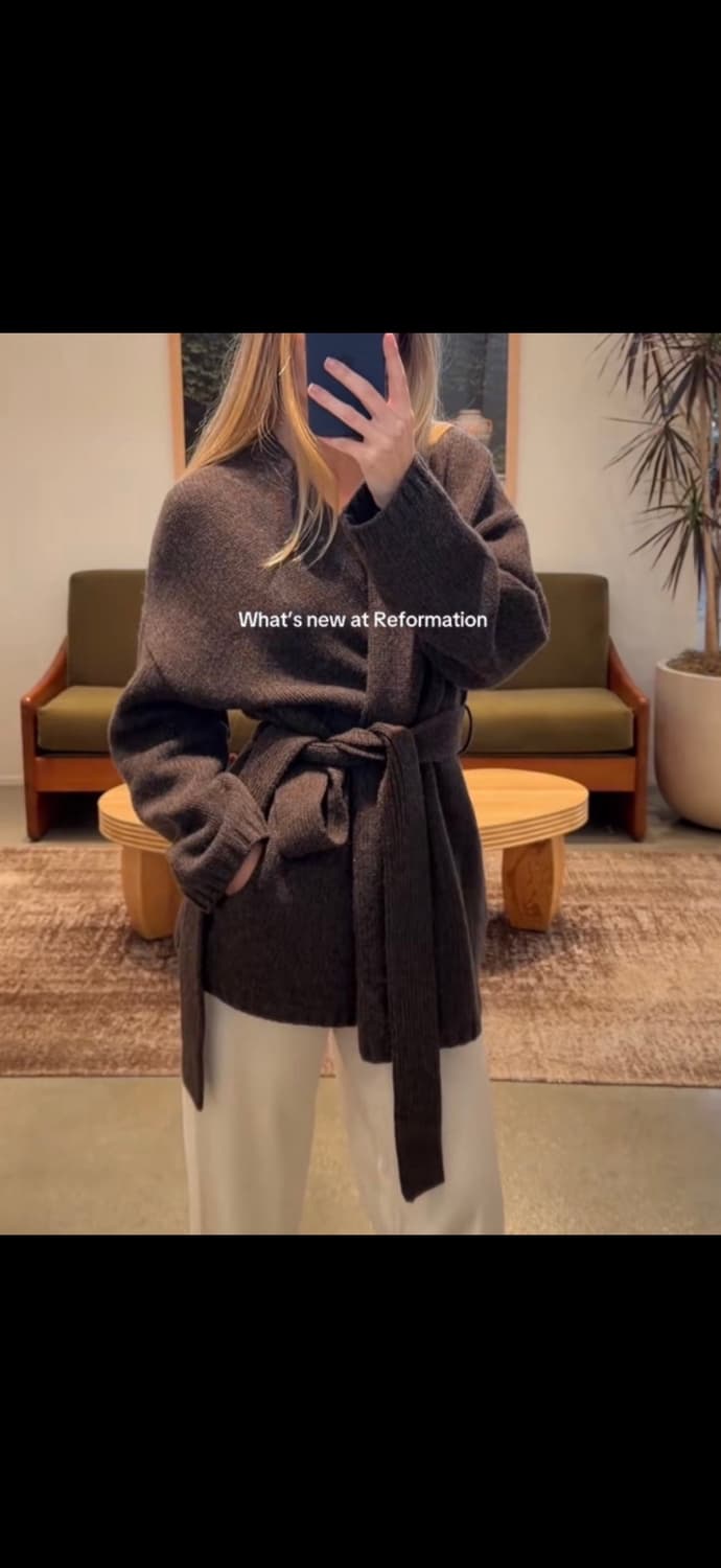 리포메이션 Meg 가디건코트 다크 브라운 니트 랩 울 가디건 상품이미지6