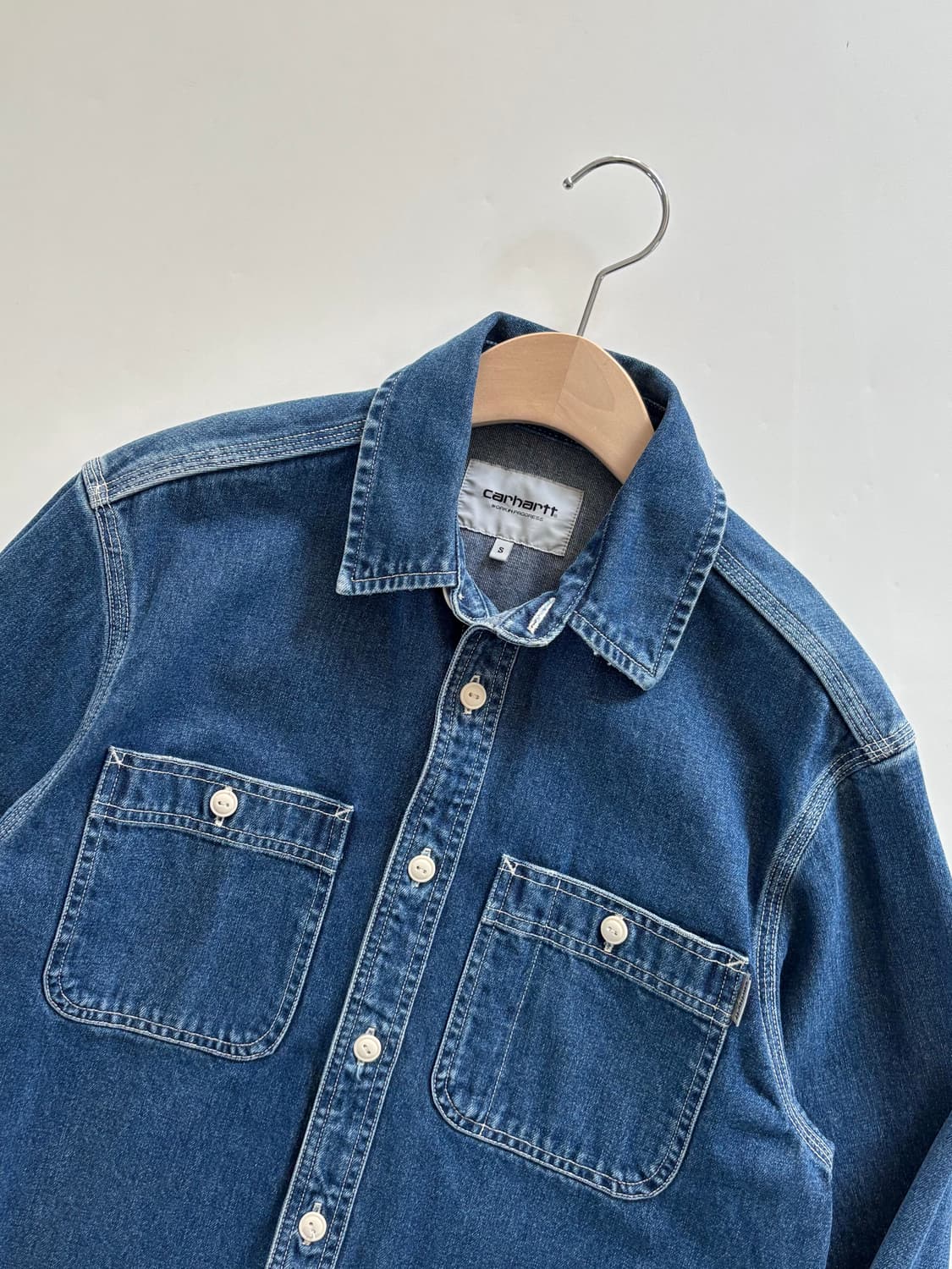 Carhartt 칼하트 중청 컬러 포켓 데님 셔츠자켓 상품이미지5