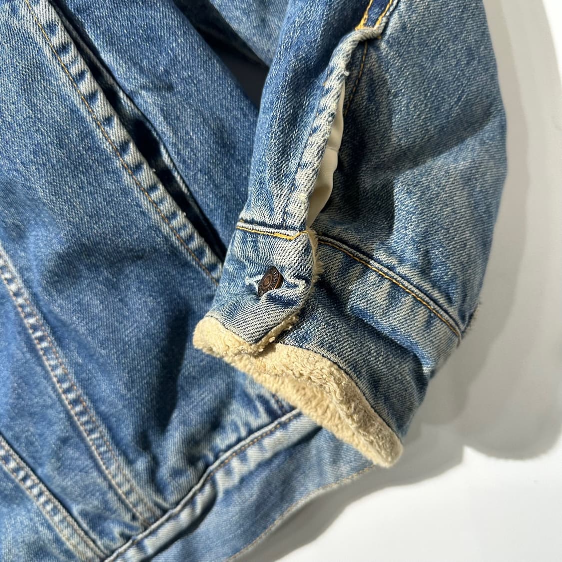 리바이스 셰르파 데님 트러커 자켓 상품이미지5