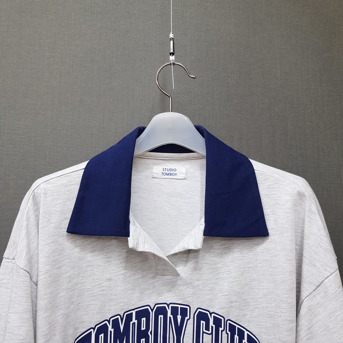 스튜디오톰보이 2023 카라 반팔 크롭 티셔츠  Free사이즈 상품이미지2