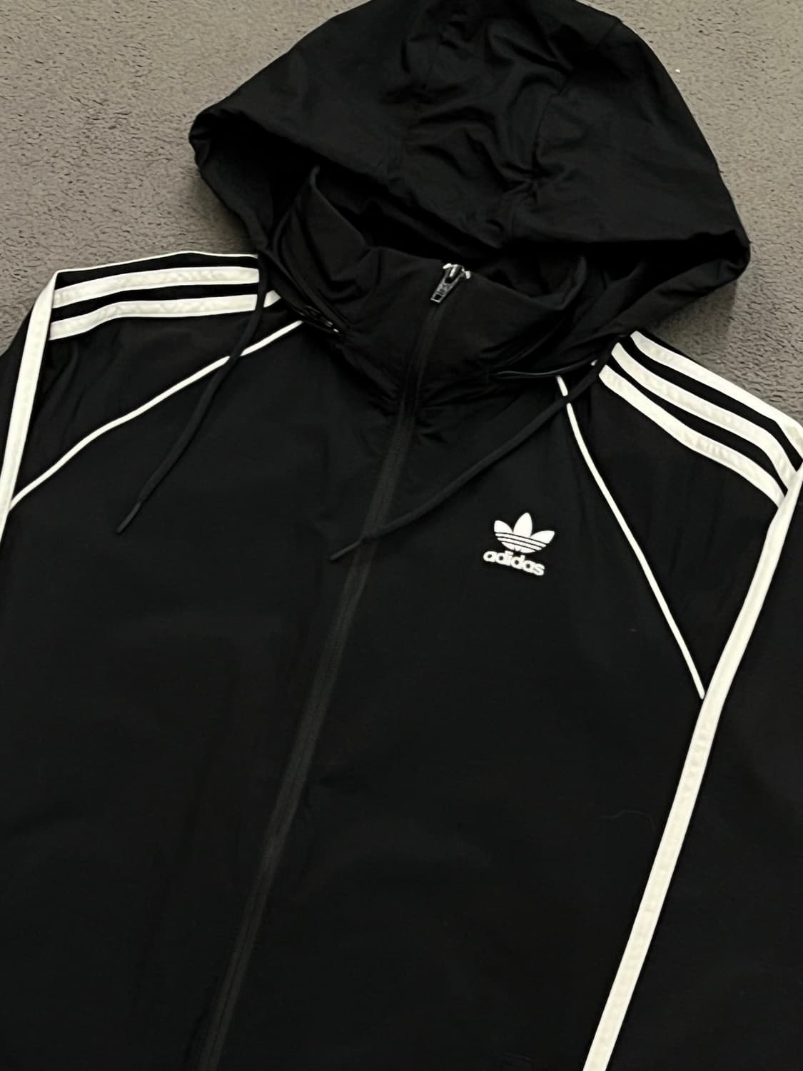 아디다스 윈드 바람막이 처분  상품이미지2