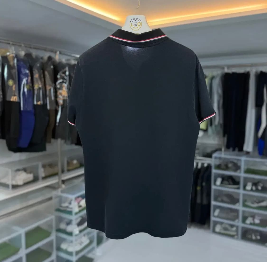 몽클레어 와펜 패치 카라티셔츠 상품이미지2