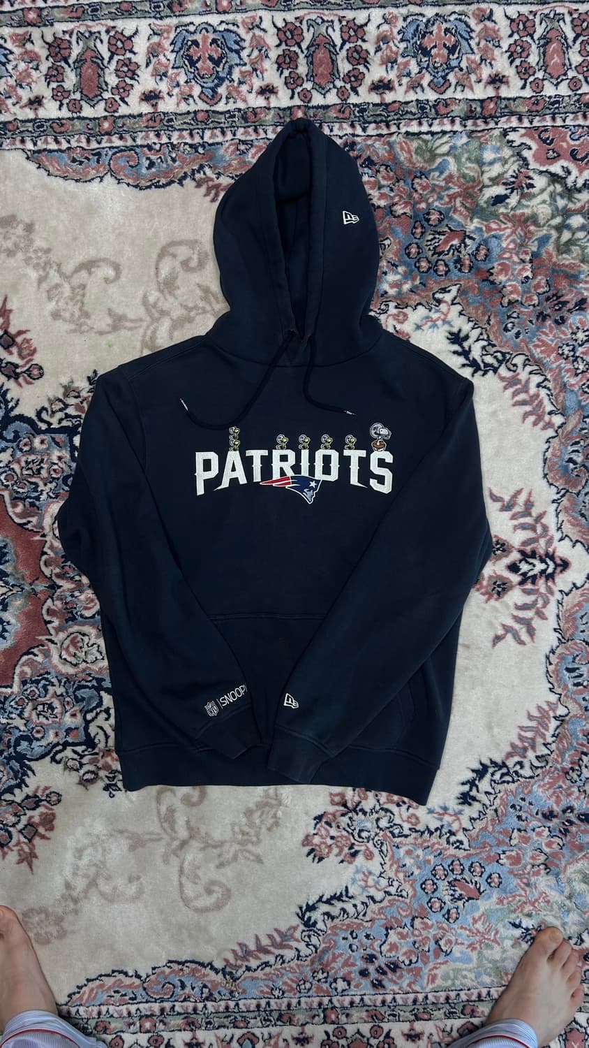 뉴에라 스누피 후드티 상품이미지1