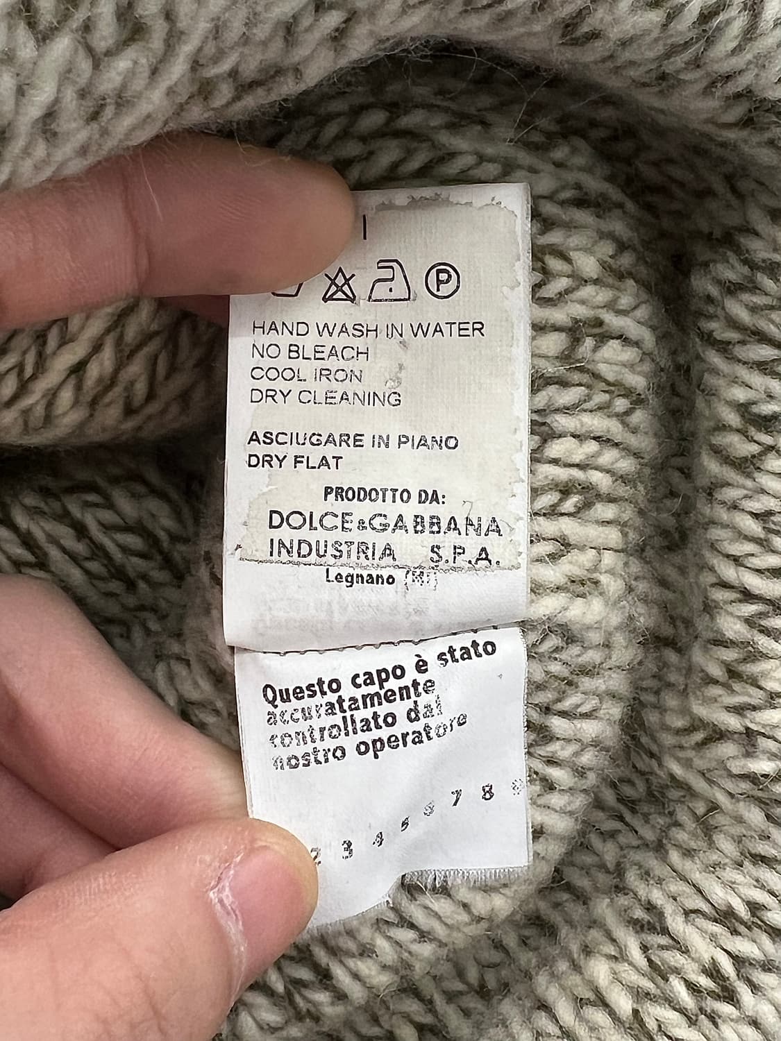 돌체 앤 가바나 멀티 드라이버 스페클 하이넥 니트 가디건 상품이미지9