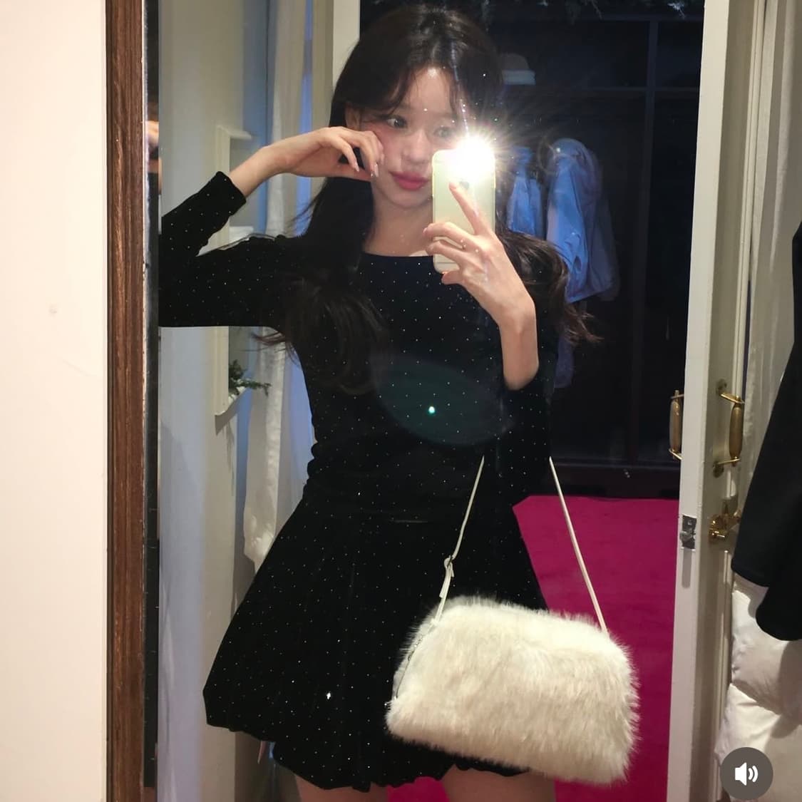 더바넷 퍼 클러치 백 상품이미지1