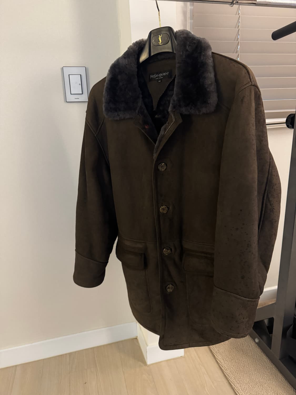 YSL 입생로랑 고동색 브라운 무스탕 반코트 105 상품이미지5