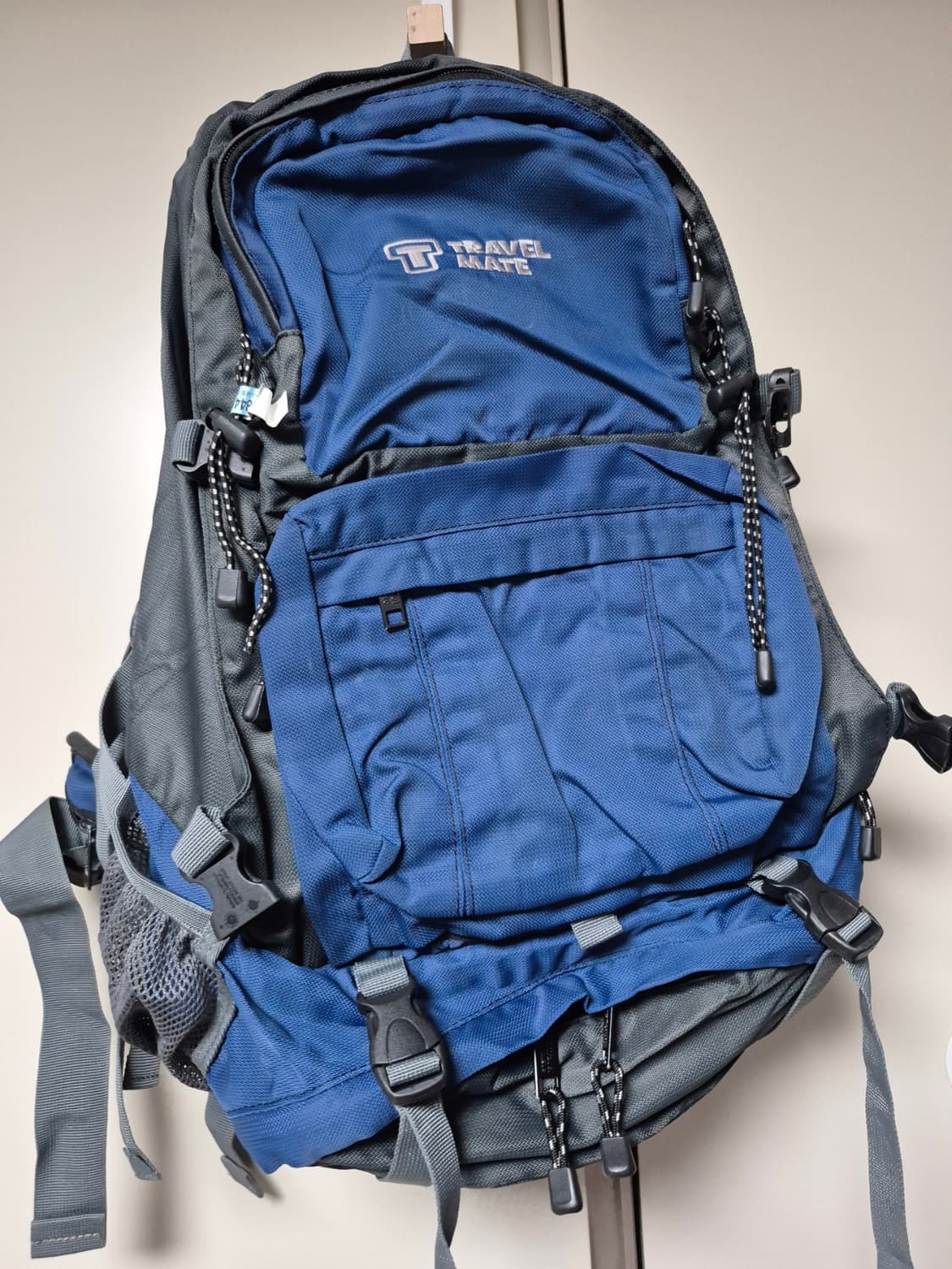 트레블메이트 정품 여행용 배낭 38리터 판매합니다 상품이미지3