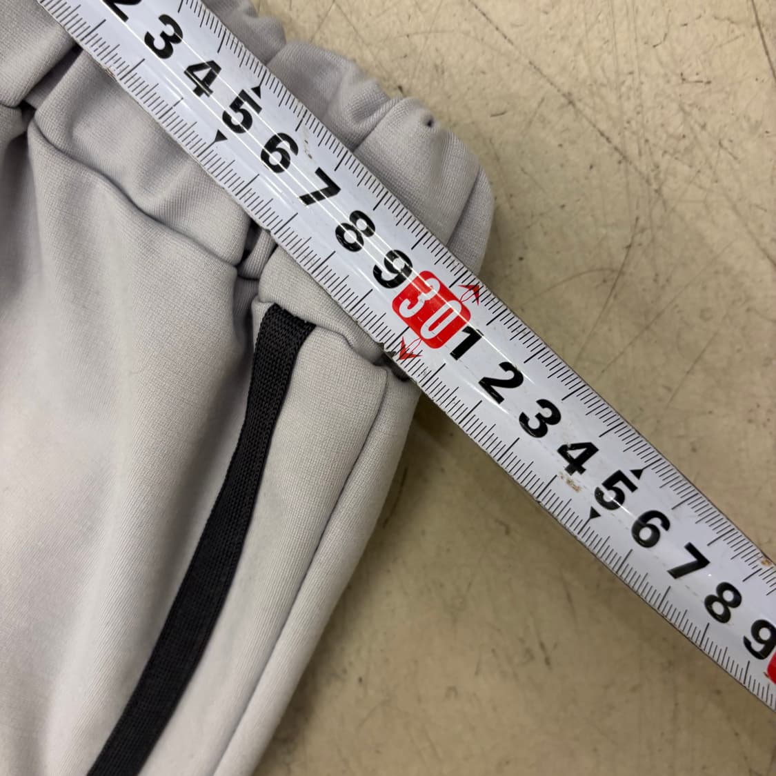 사이드라인 트임 폴리 스커트 상품이미지4