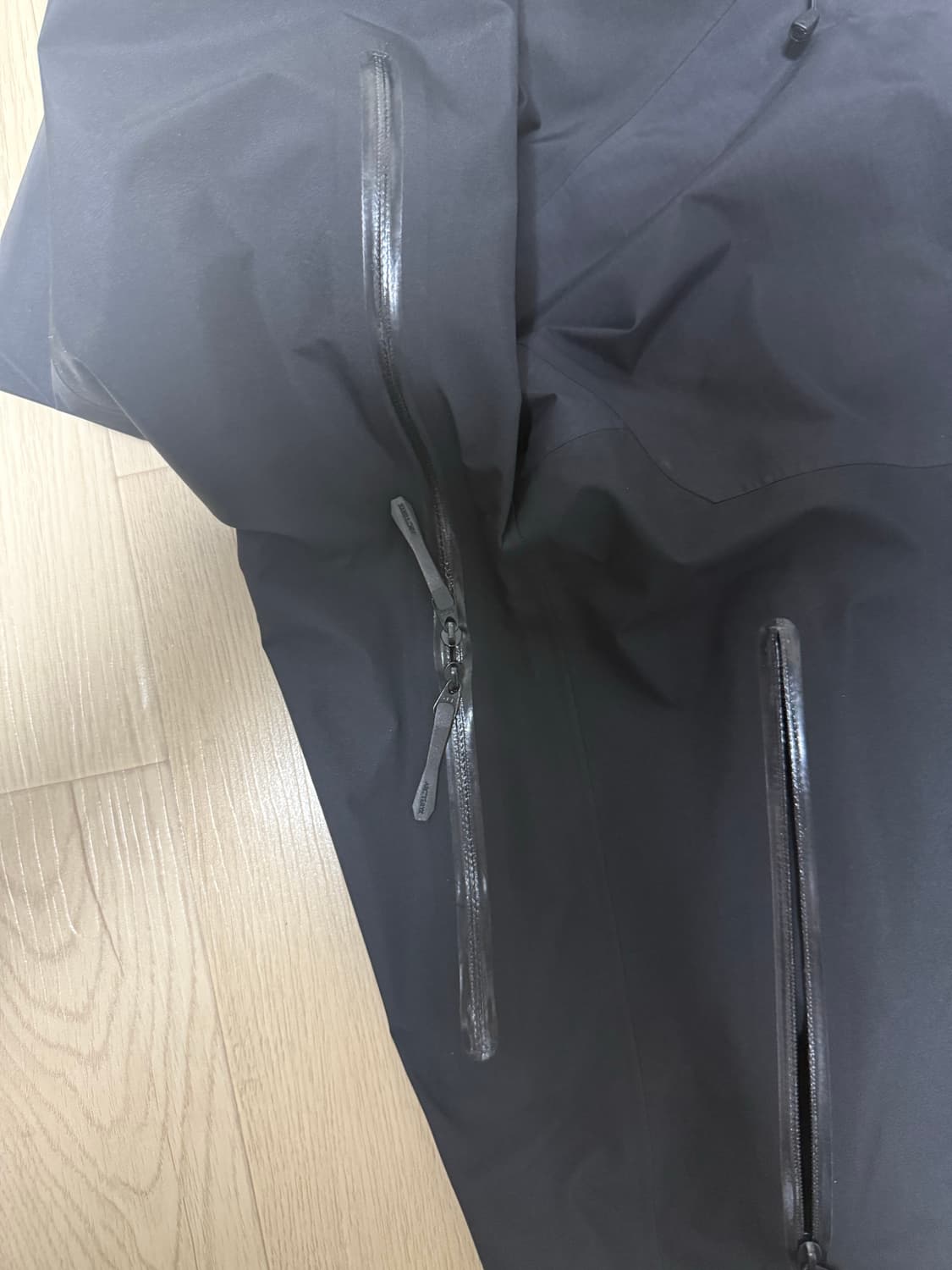 아크테릭스 베타SL 하이브리드 블랙 L 상품이미지2