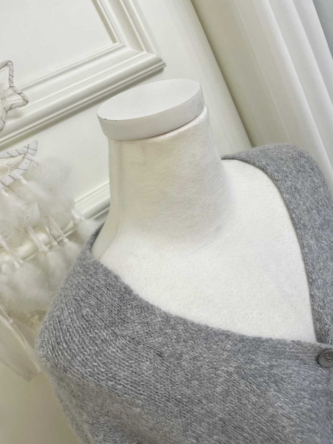 gray pocket point v-neck warm loose card 상품이미지7