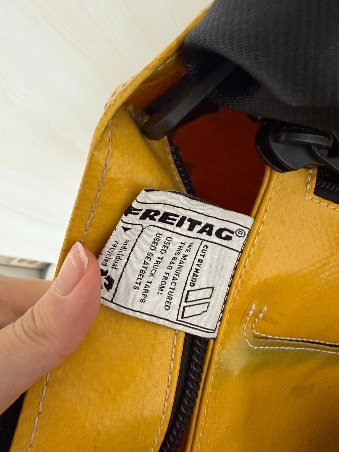 프라이탁 FREITAG F53 ZACH 토트백 옐로우 상품이미지8