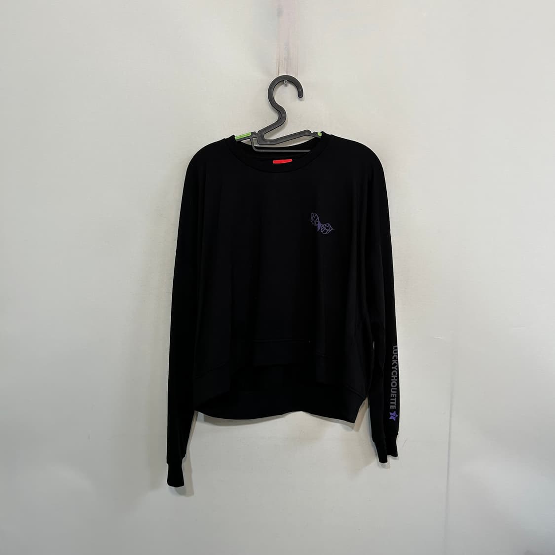 럭키슈에뜨 여성 맨투맨 55 블랙 상품이미지1