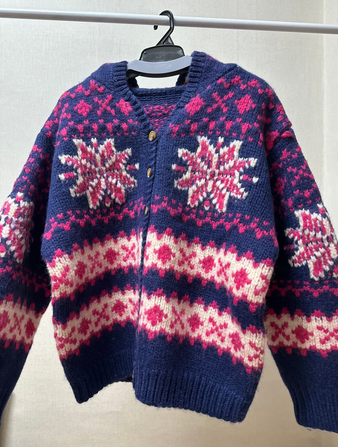 (새상품)HEEPHI 코위찬 메리노울100 노르딕 후드 가디건 상품이미지1