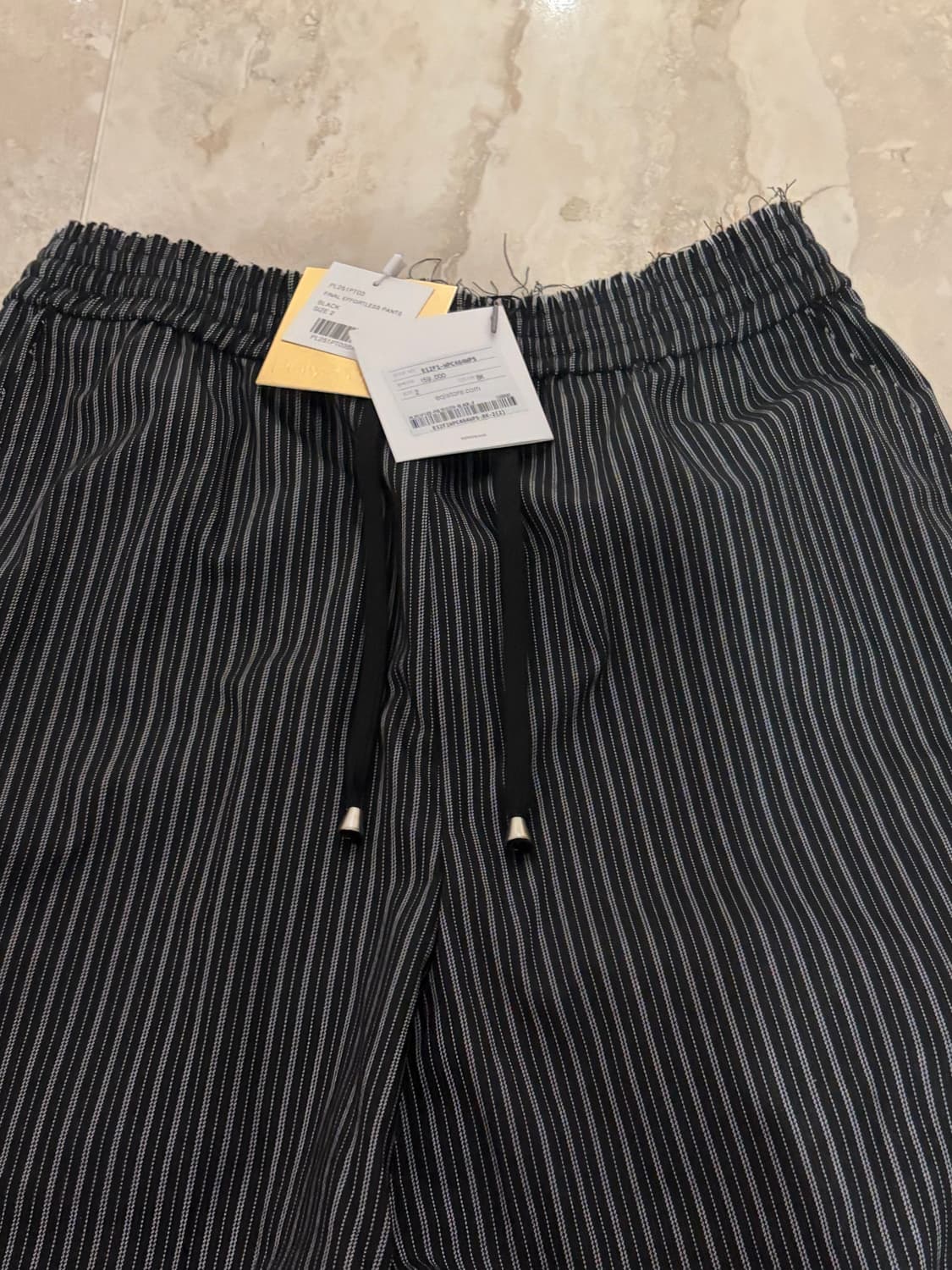 새상품)폴리수엠 final effotless pants 블랙 2사이즈 상품이미지2