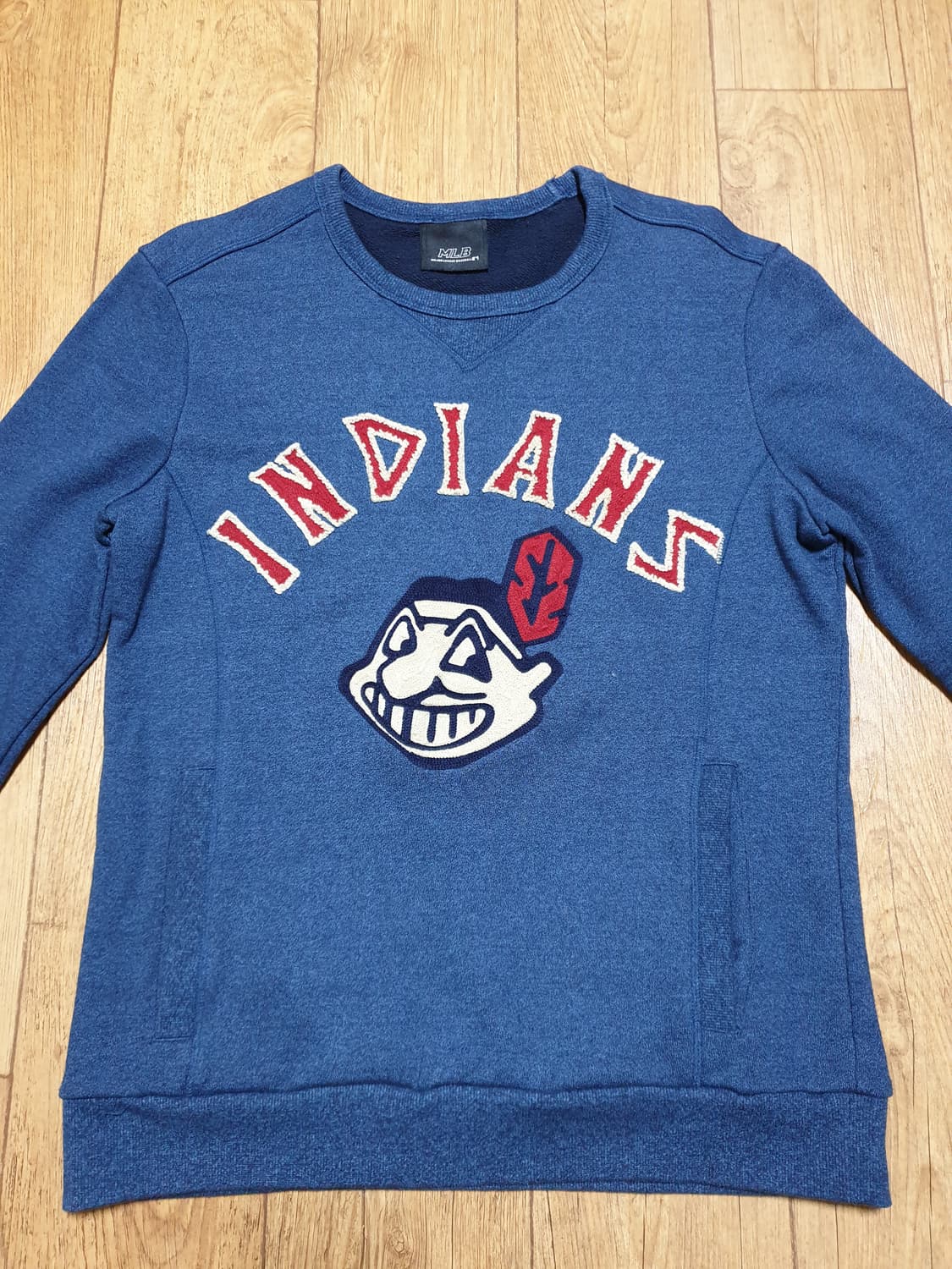 1174 MLB 맨투맨티 95 사이즈입니다 상품이미지1