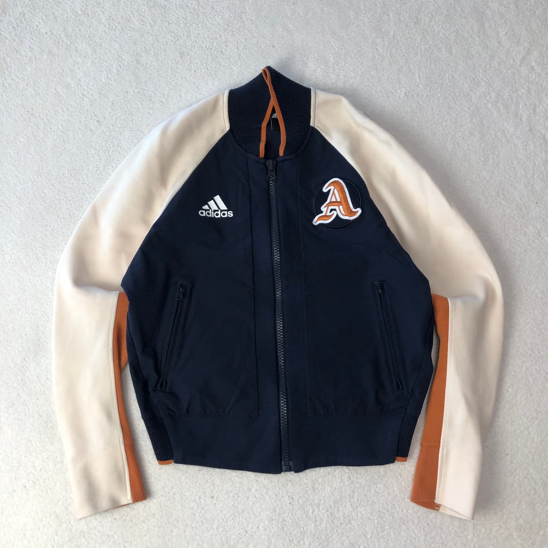 아디다스 아틀랜타 바시티 자켓 상품이미지1