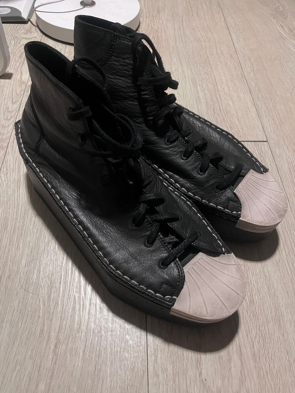 Y-3 Brick Court Kyasu Hi High 상품이미지1