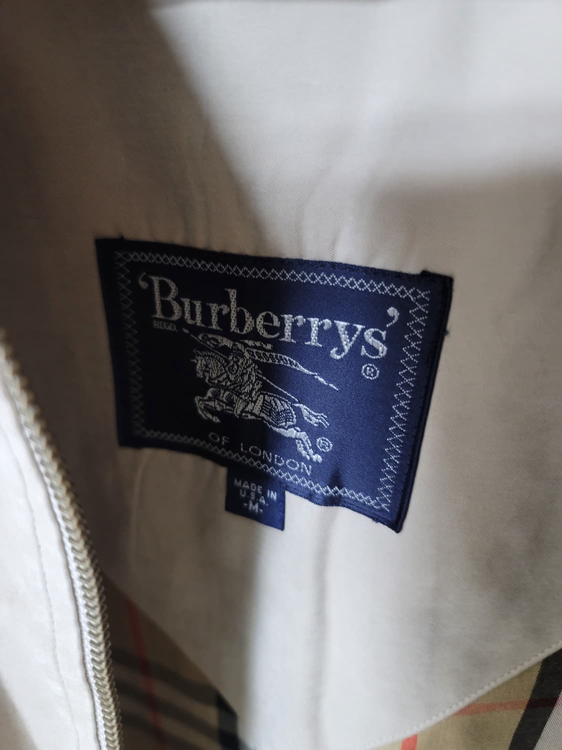 버버리 야상형 코트 M표기 영국사이즈 한국105 상태극상 상품이미지8