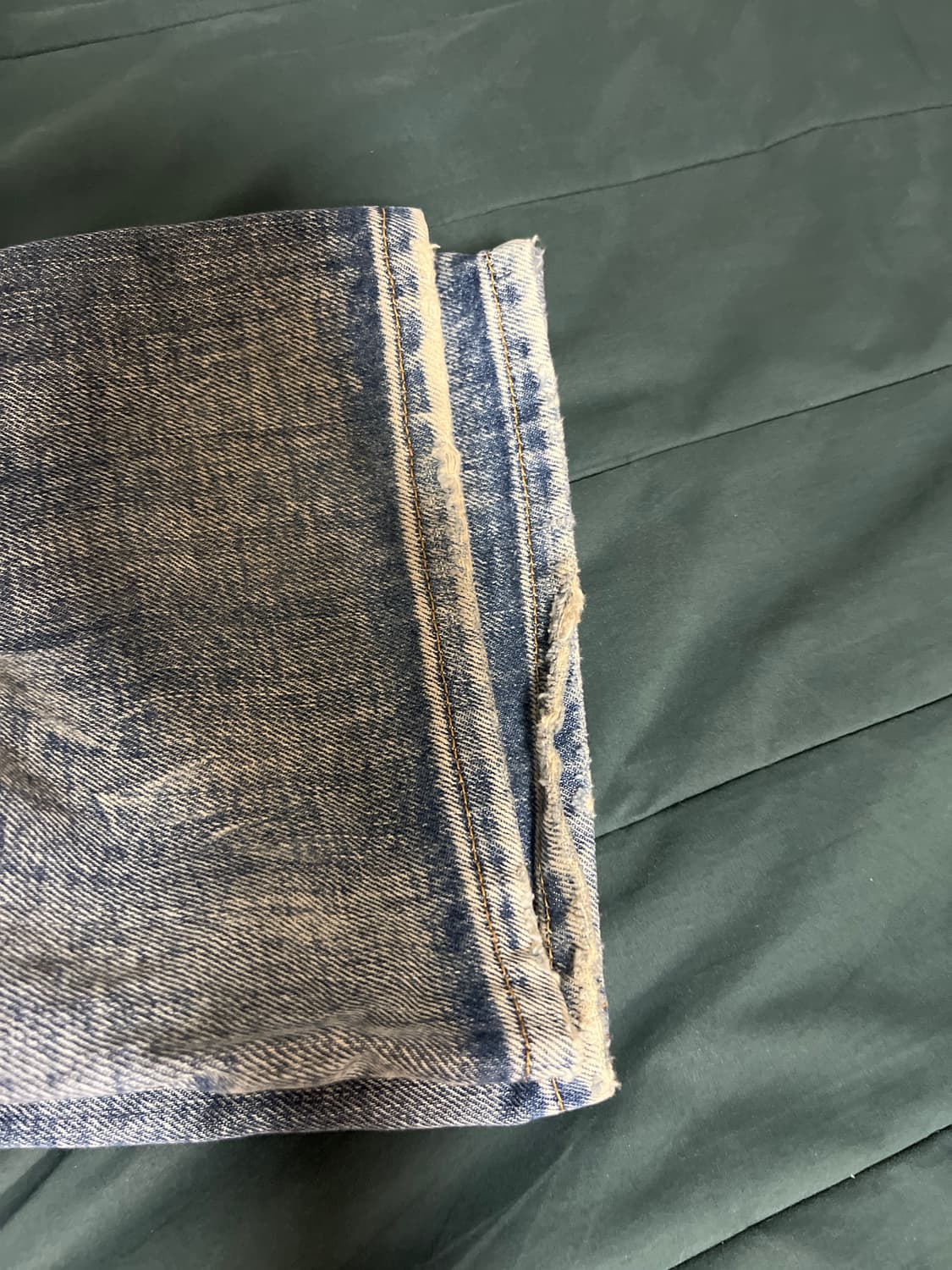 디젤 자티니 워싱 디스트레스드 레그진 부츠컷 상품이미지6