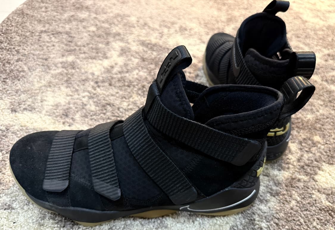 나이키 르브론 줌 솔져 11 블랙검 상품이미지5