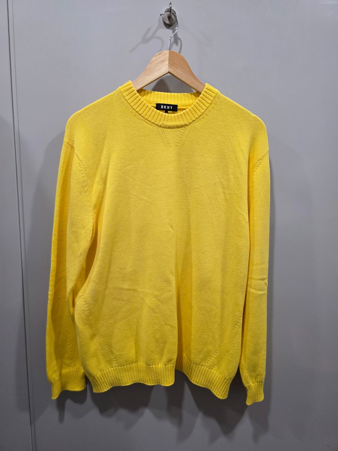 DKNY 남성 옐로우 코튼 니트 스웨터 상품이미지1