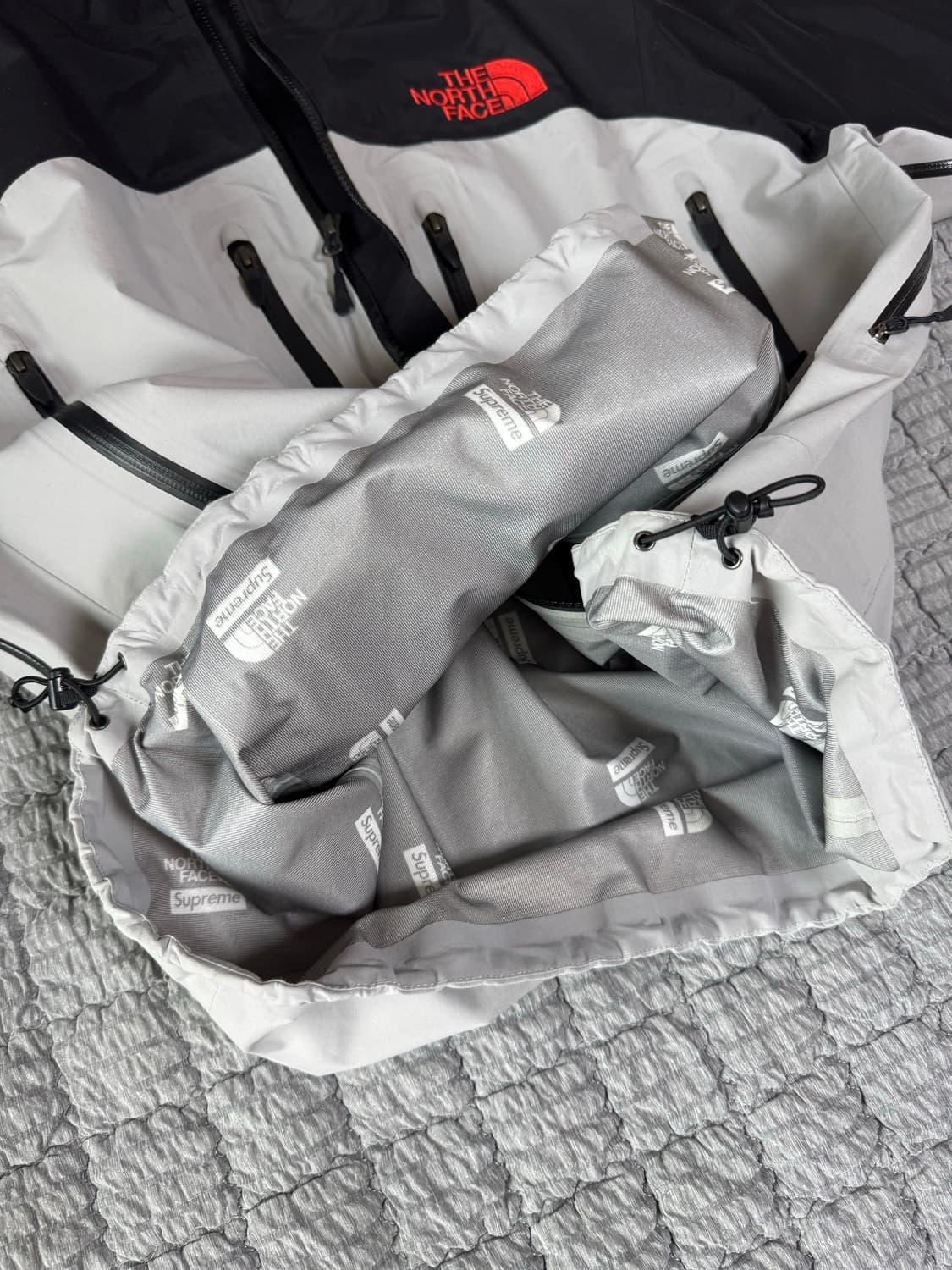 팝니다 슈프림노스페이스 테입드심쉘 자켓(바람막이)XL판매 상품이미지7