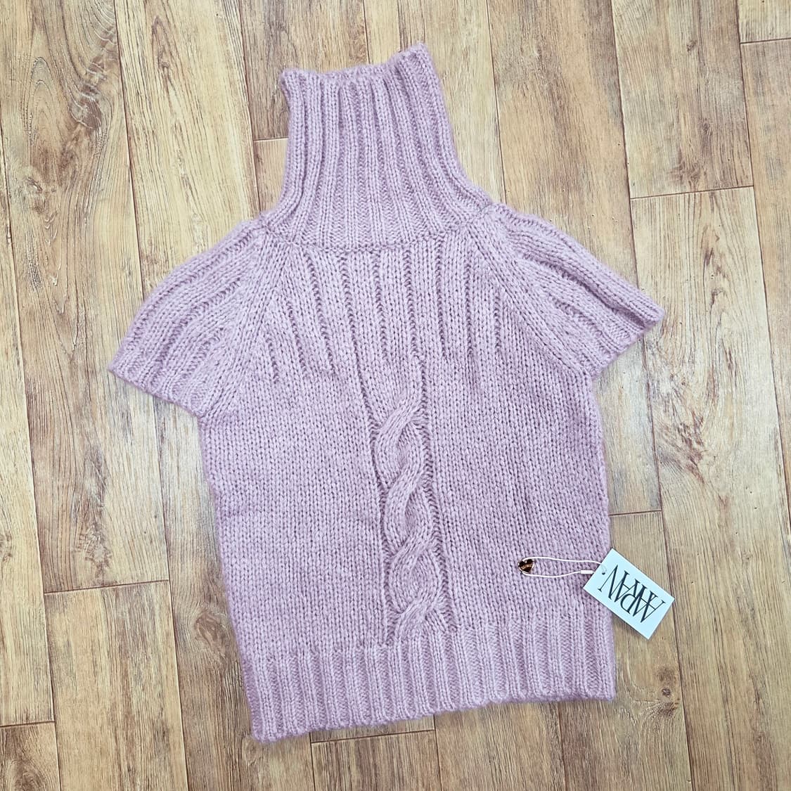 어랜(AARAN) 트위스트 터틀넥 니트 55-66 새상품 상품이미지5