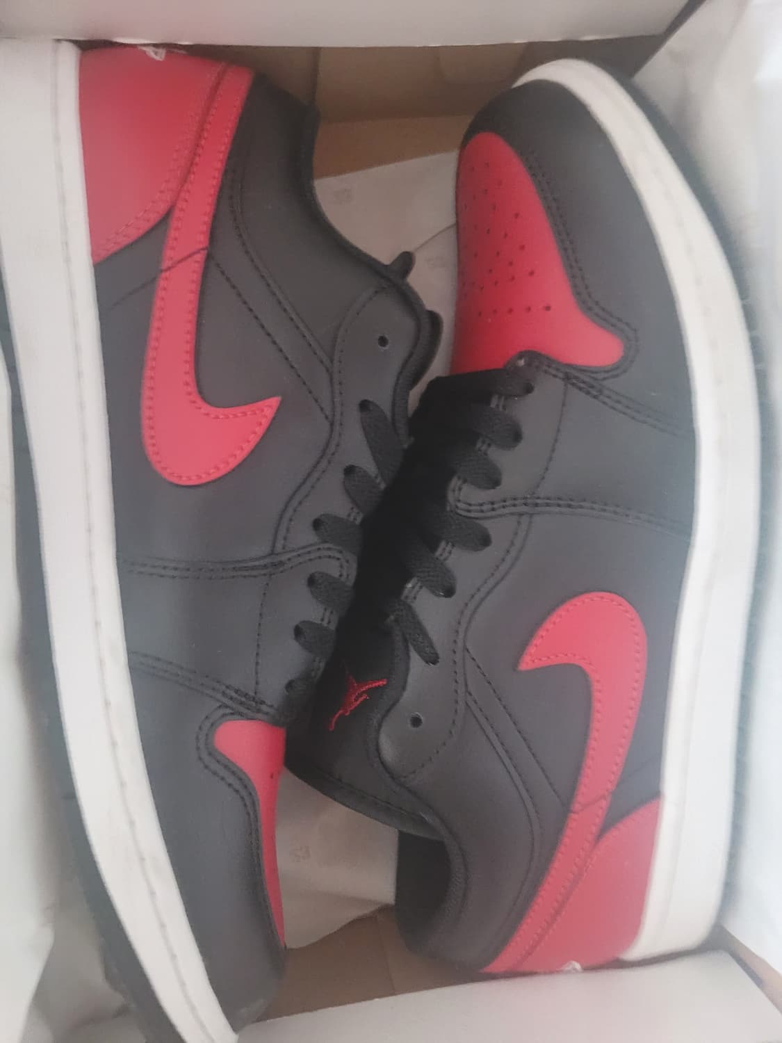 에어 조던 로우 1 바시티 레드 280 상품이미지1