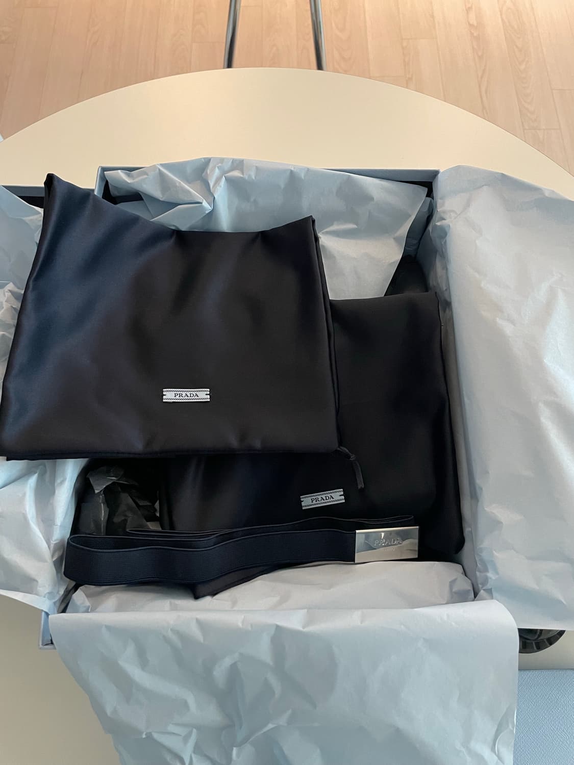 프라다 초콜렛 브러시드 로퍼 235 블랙 상품이미지5