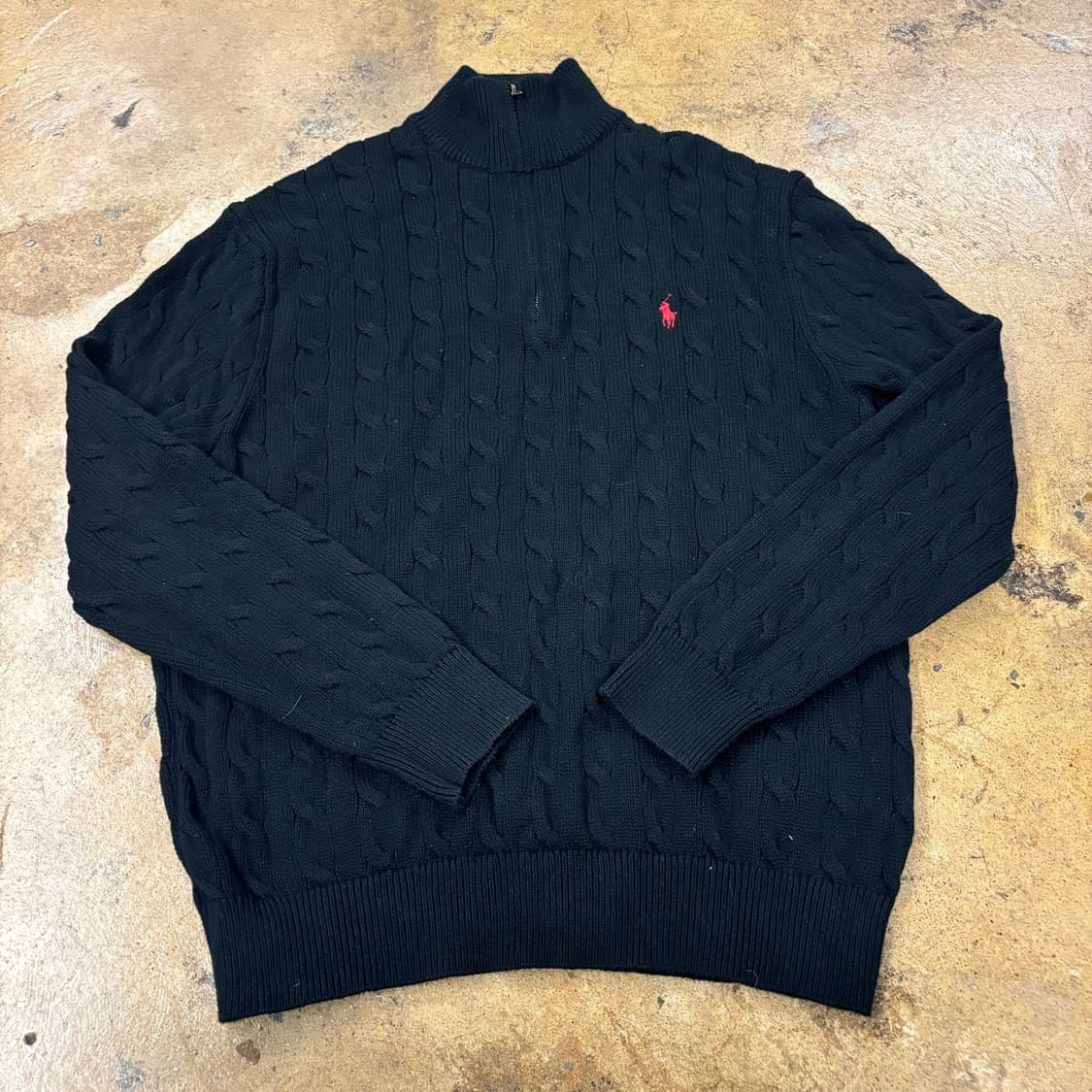 폴로 검빨 블랙 레드 꽈배기 니트 반집업 상품이미지2