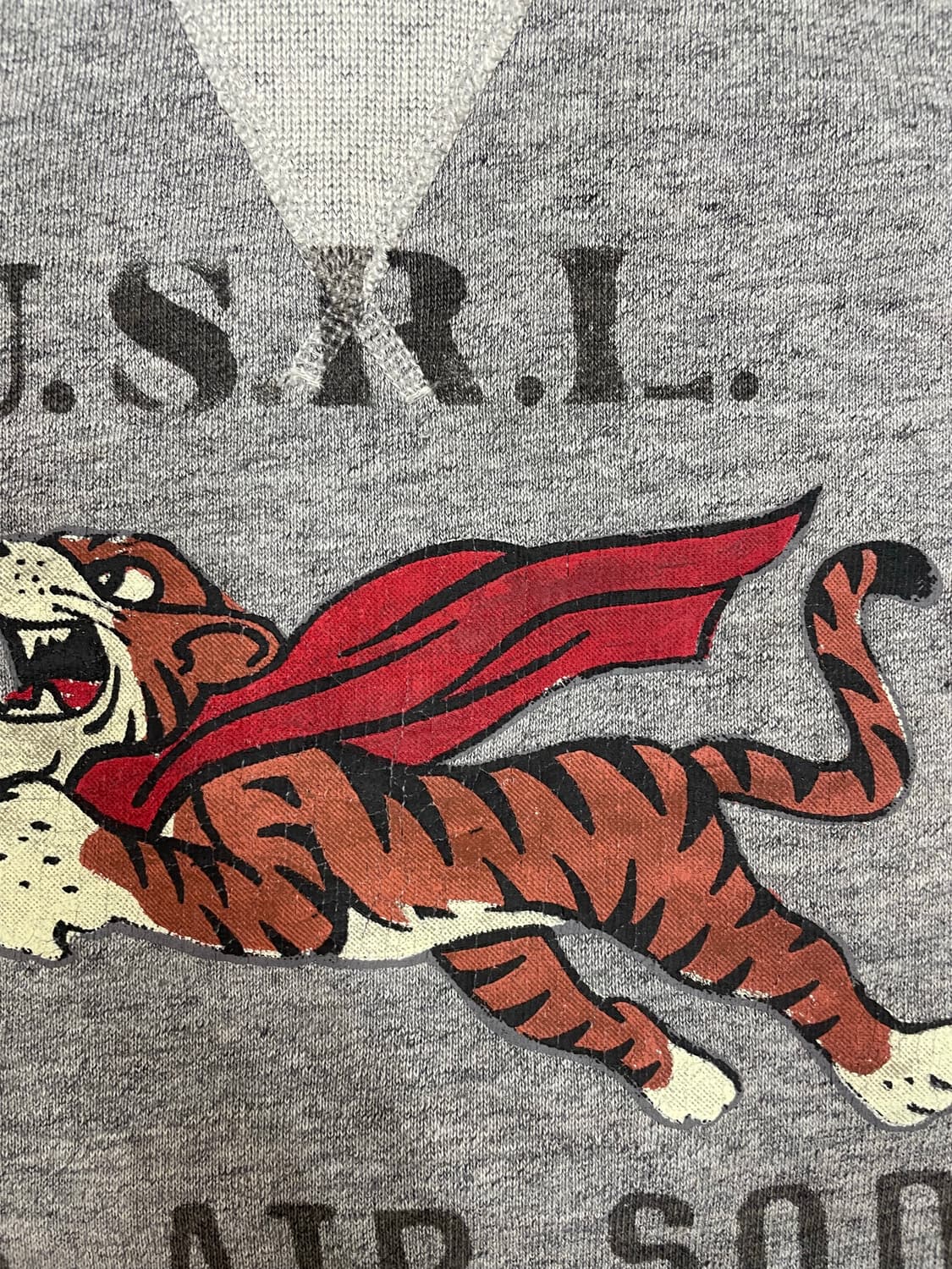 폴로 호랑이 맨투맨 XL 팝니다.(상태매우좋음) 상품이미지2