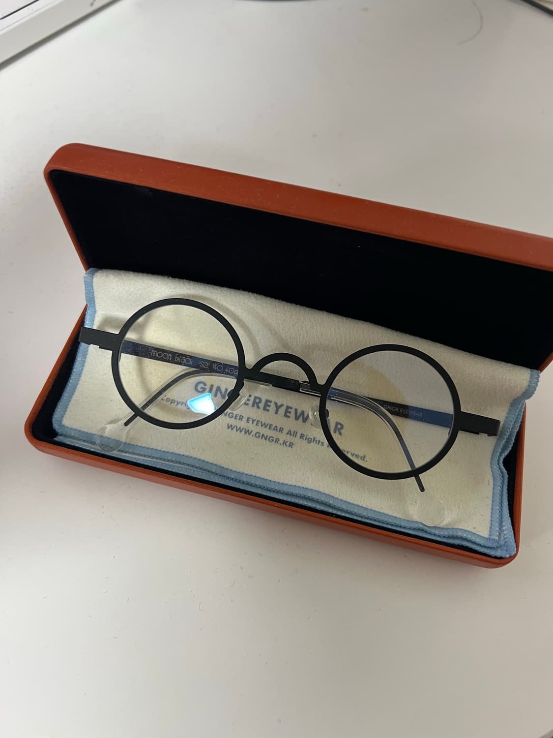 진저아이웨어 워커즈 문 블랙 상품이미지1