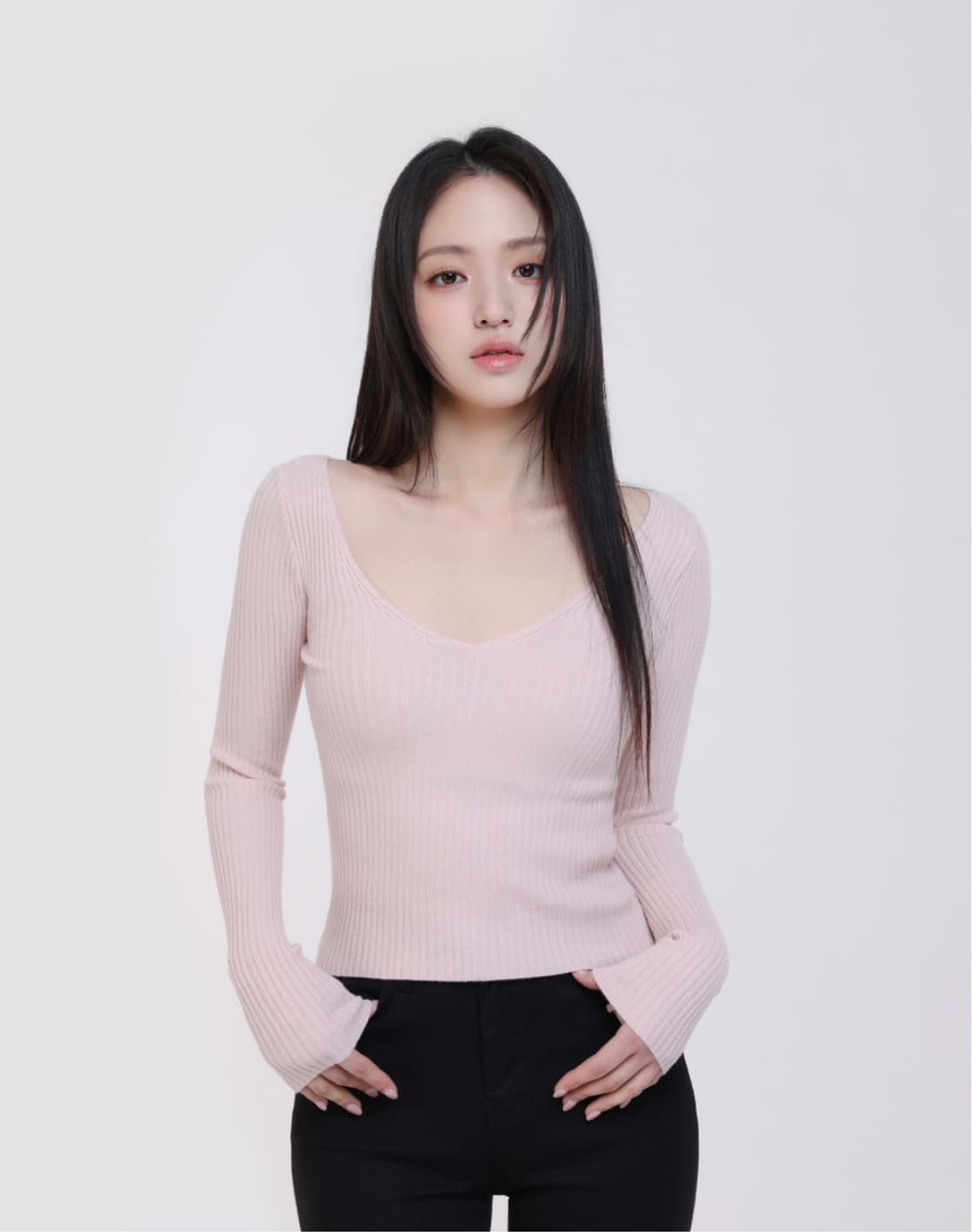 델라인 딥브이넥 연핑크 니트 새상품 상품이미지1