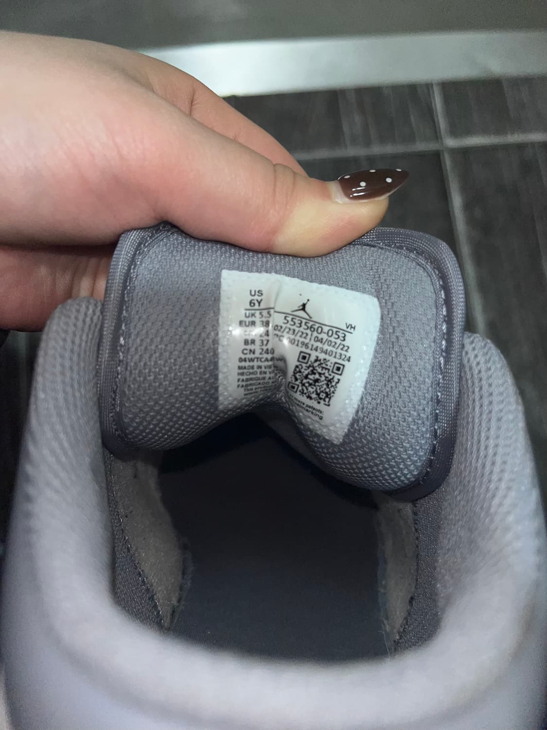 나이키 에어 조던 1 로우 빈티지 그레이 - 240 상품이미지3