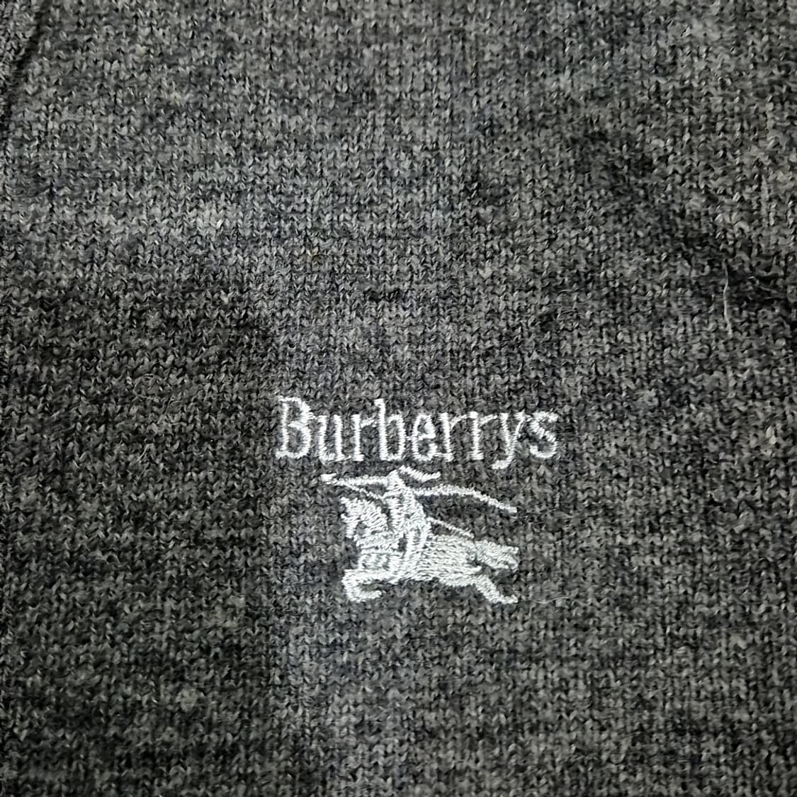 Burberry 버버리 기마 로고 가디건 상품이미지3