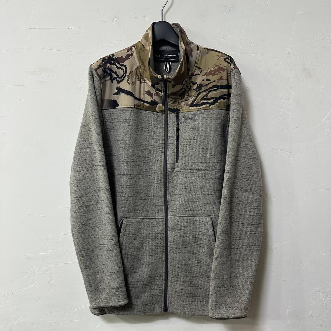 (105) 언더아머 카모 플리스 집업 상품이미지1