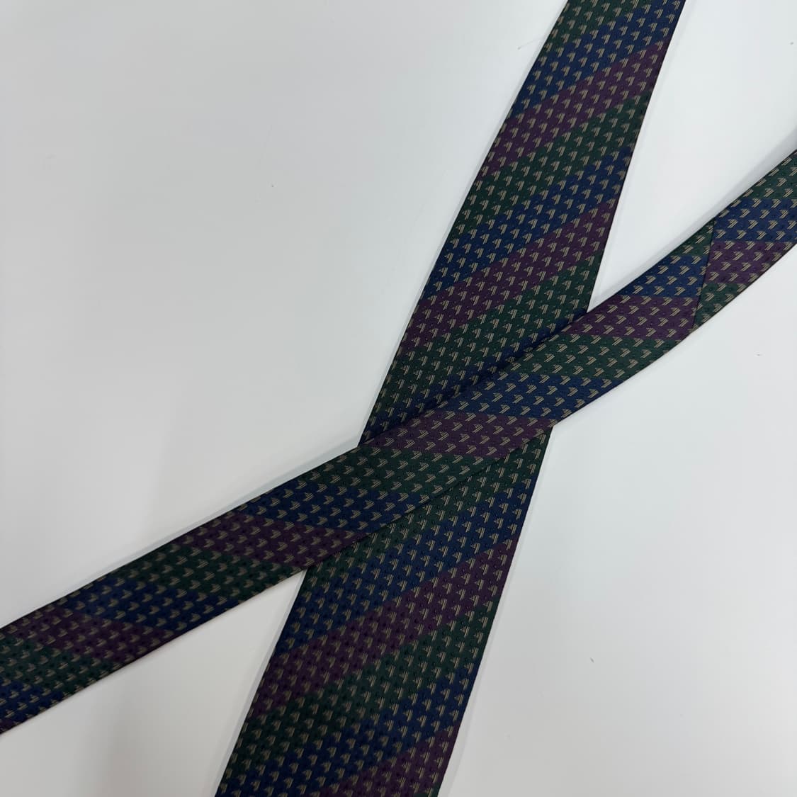 입생로랑(YSL) 명품 정품 넥타이 8.4cm 상품이미지4