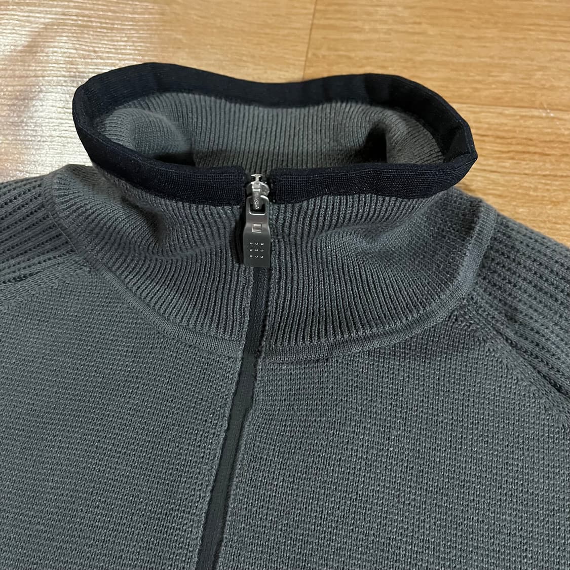 [95] 휴고보스 골프 니트 반집업 상품이미지4