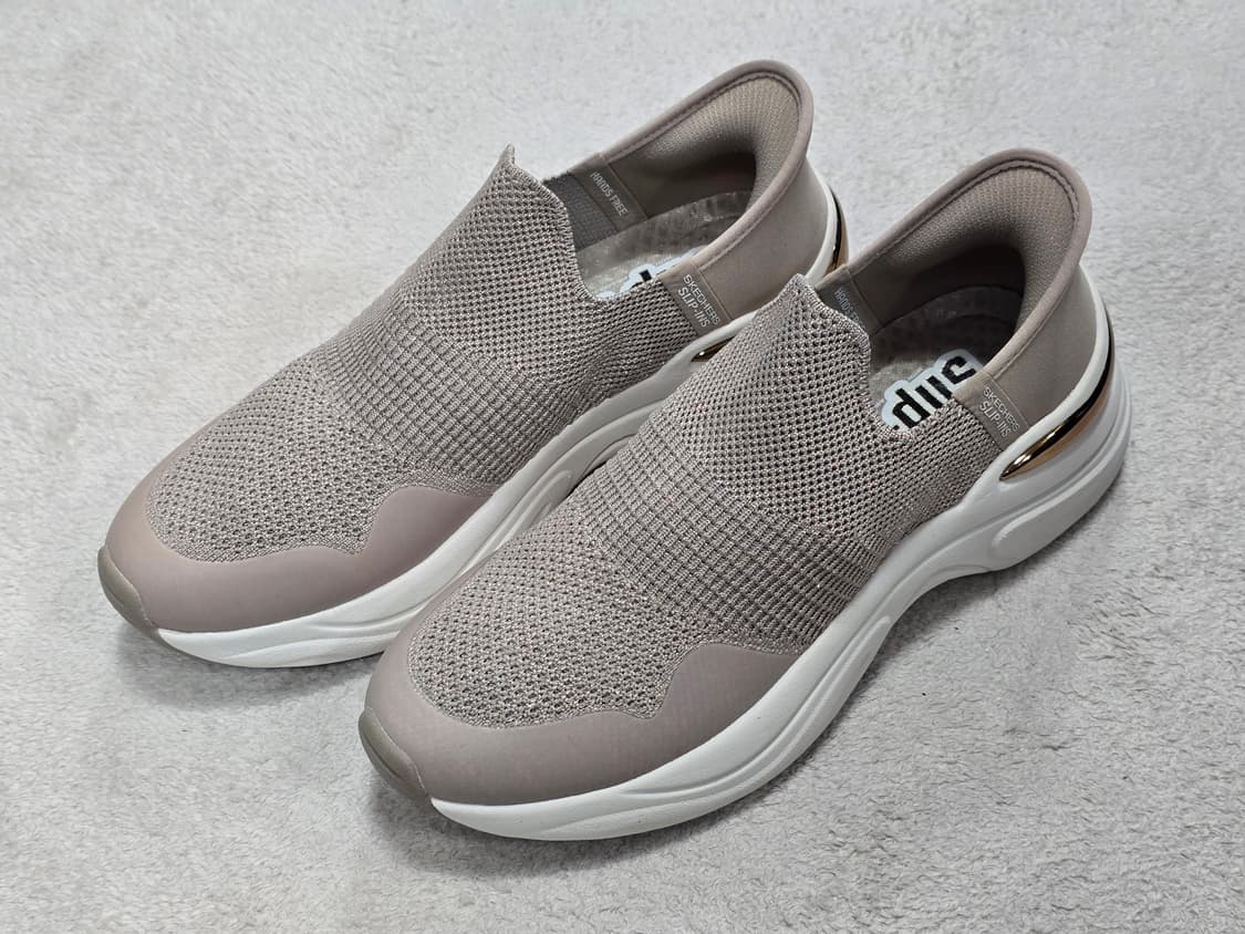 25FW 스케쳐스 슬립온 핸즈프리 여성 운동화 베이지 240 상품이미지1