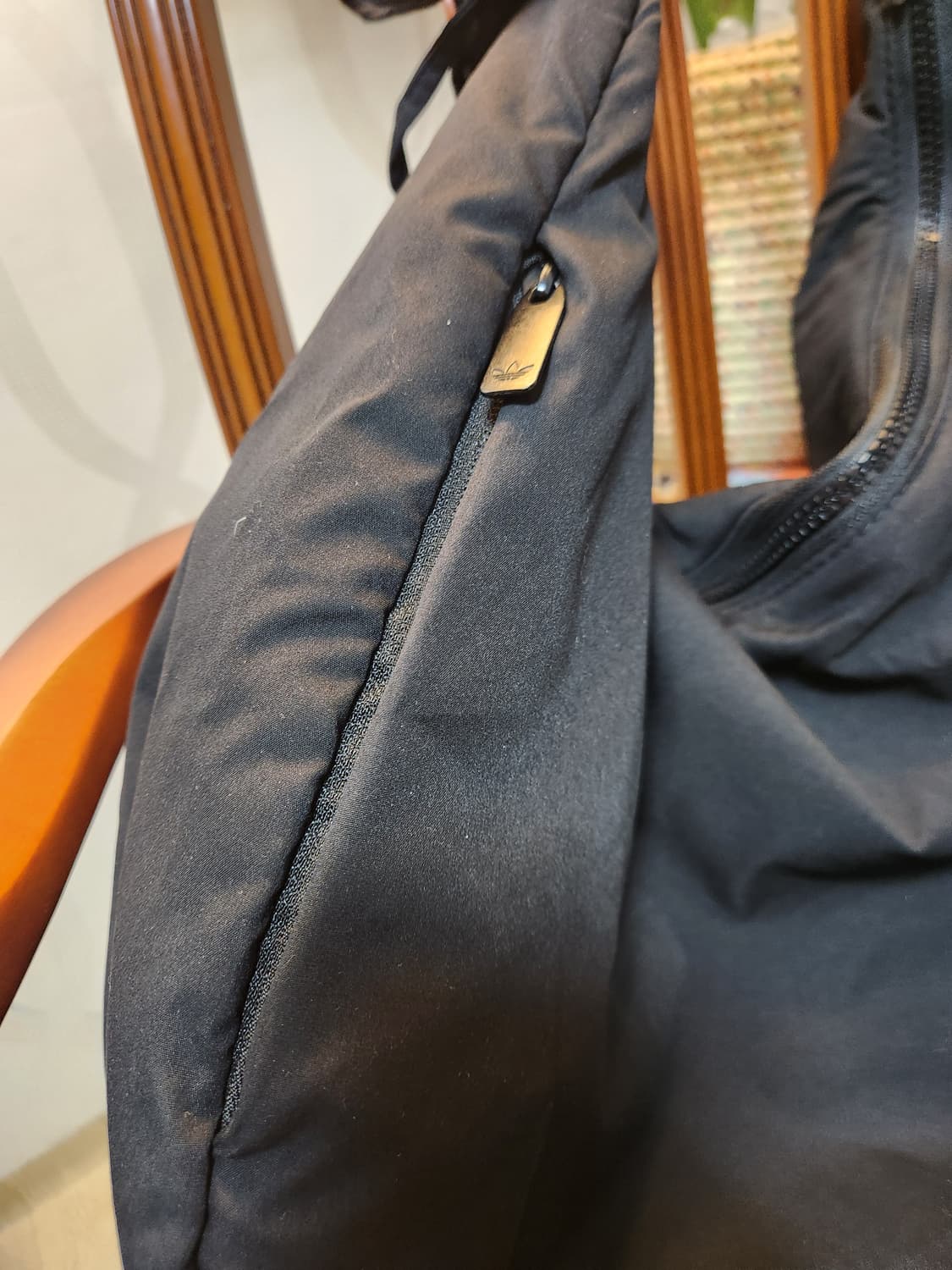 아디다스 오리지널스 클라우드숄더백 대형 상품이미지4