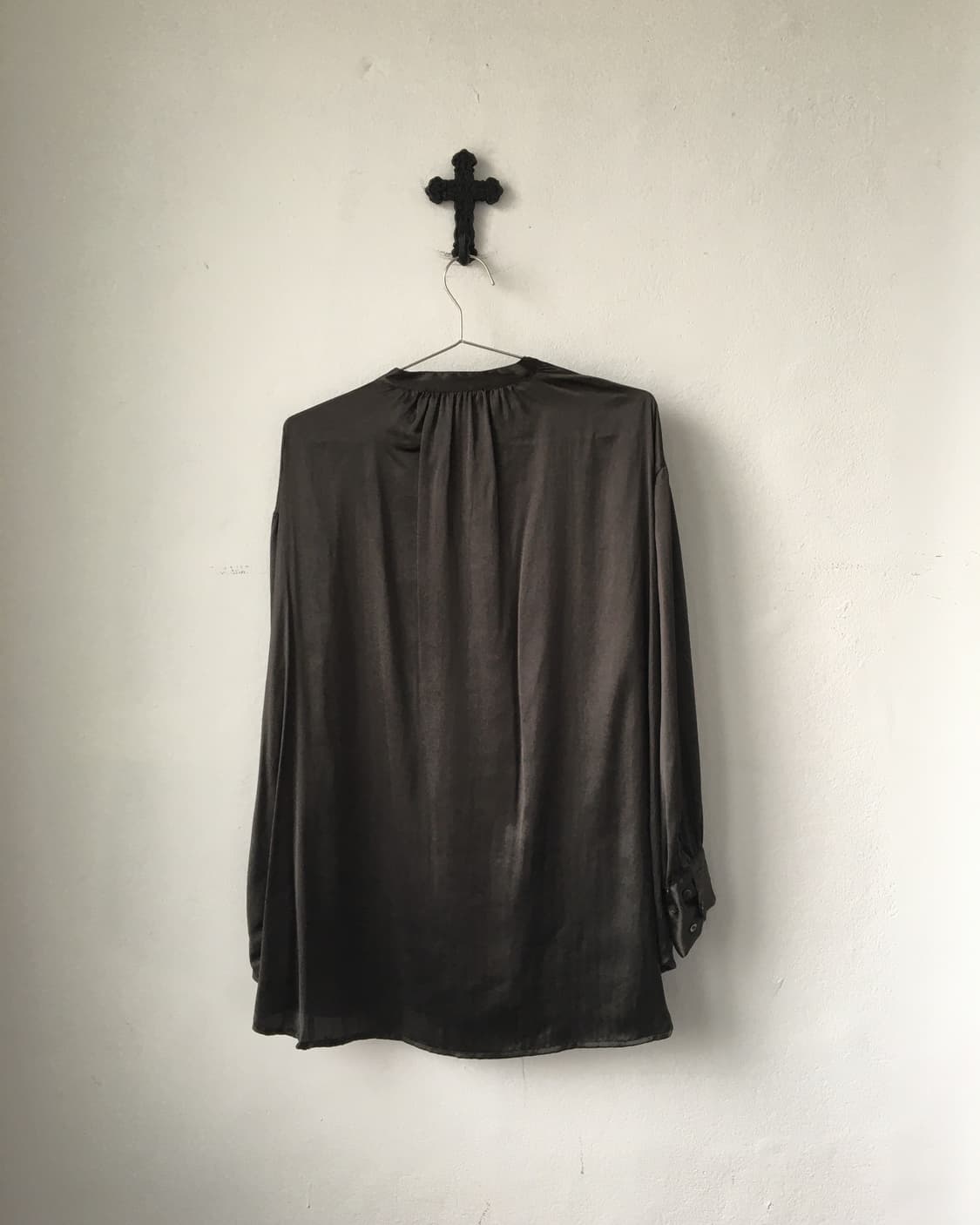 Glossy blouse 상품이미지3