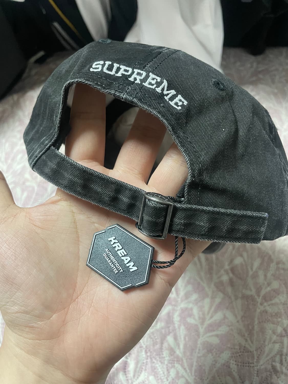 슈프림 6패널 블랙 볼캡 (크림 정품) 상품이미지4