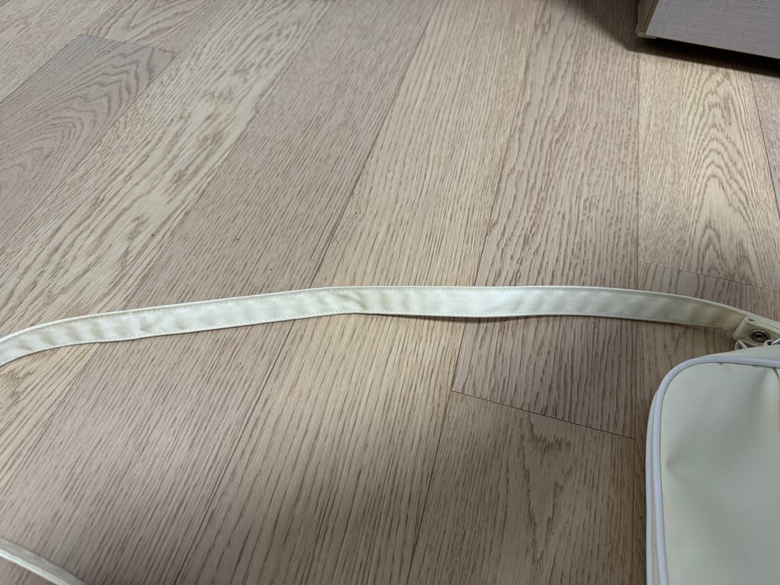 CDG 크로스백 아이보리 S 사이즈 상품이미지5