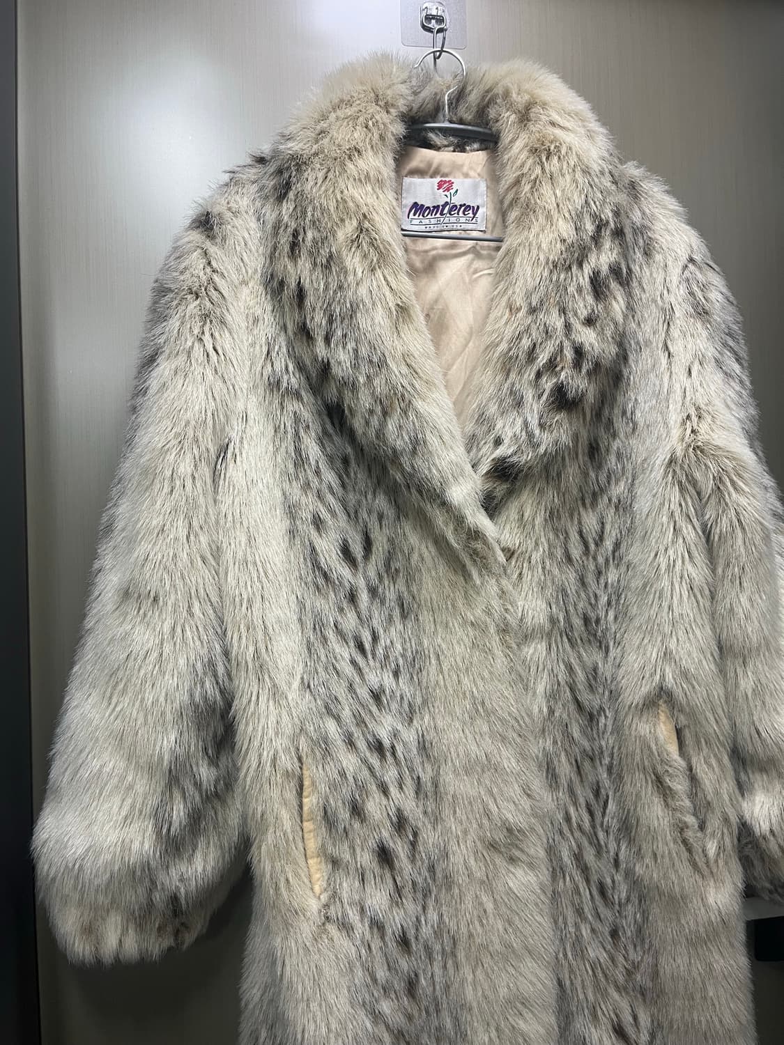 Leopard eco fur long coat 상품이미지3